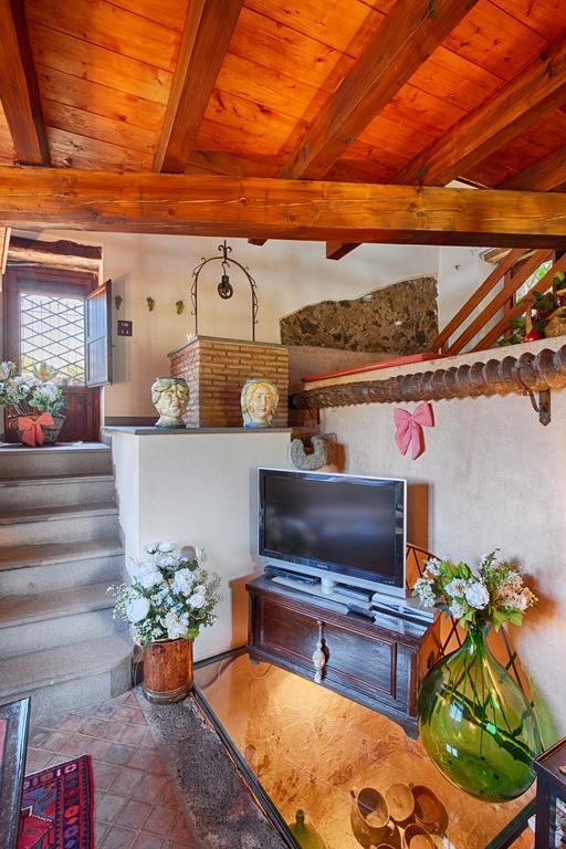Domus Vini Villa San Giovanni La Punta Ruang foto